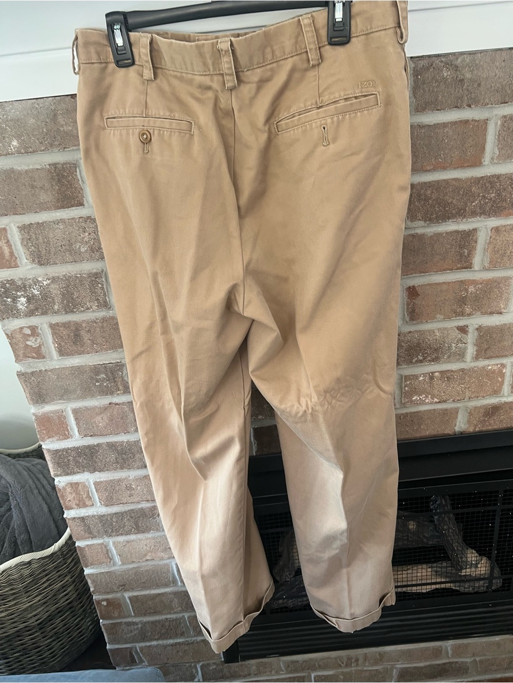 Izod Men's Tan Pleated Chino Pants - Picture 3 of 3